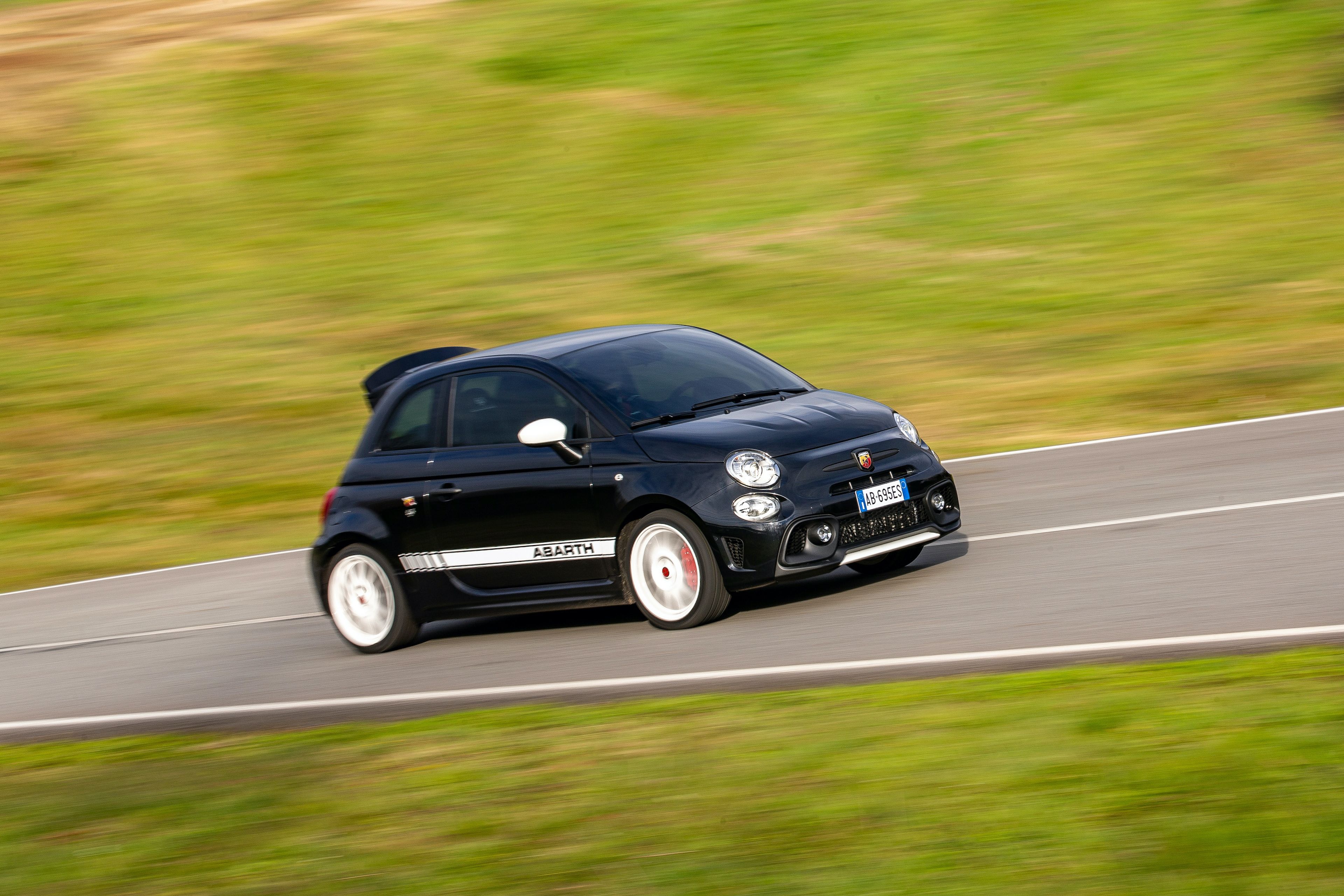 Abarth 695 Esseesse dinámica