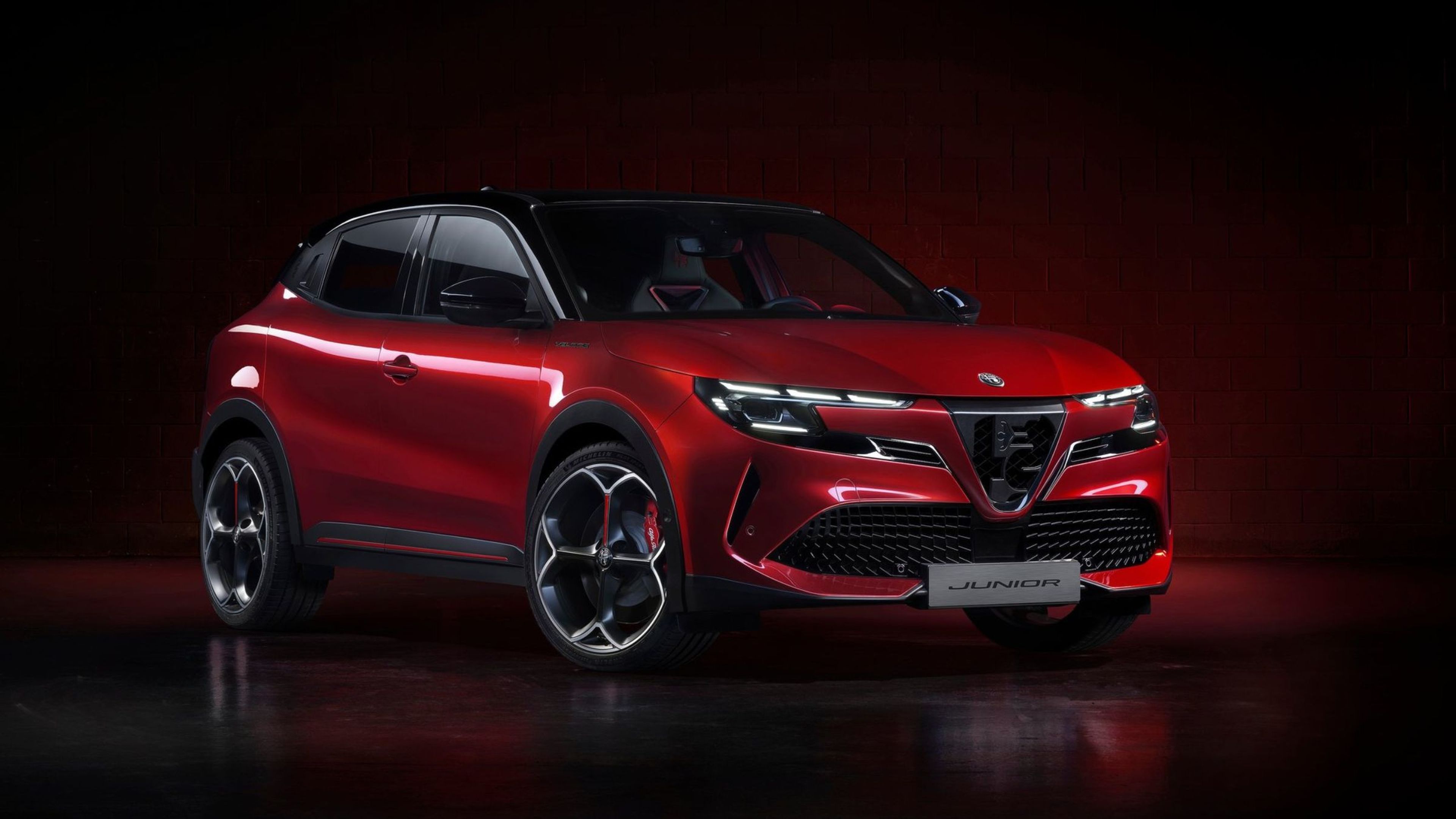 Alfa Romeo Junior: análisis a fondo de nuestros expertos para afrontar todos los pros y contras de su compra 