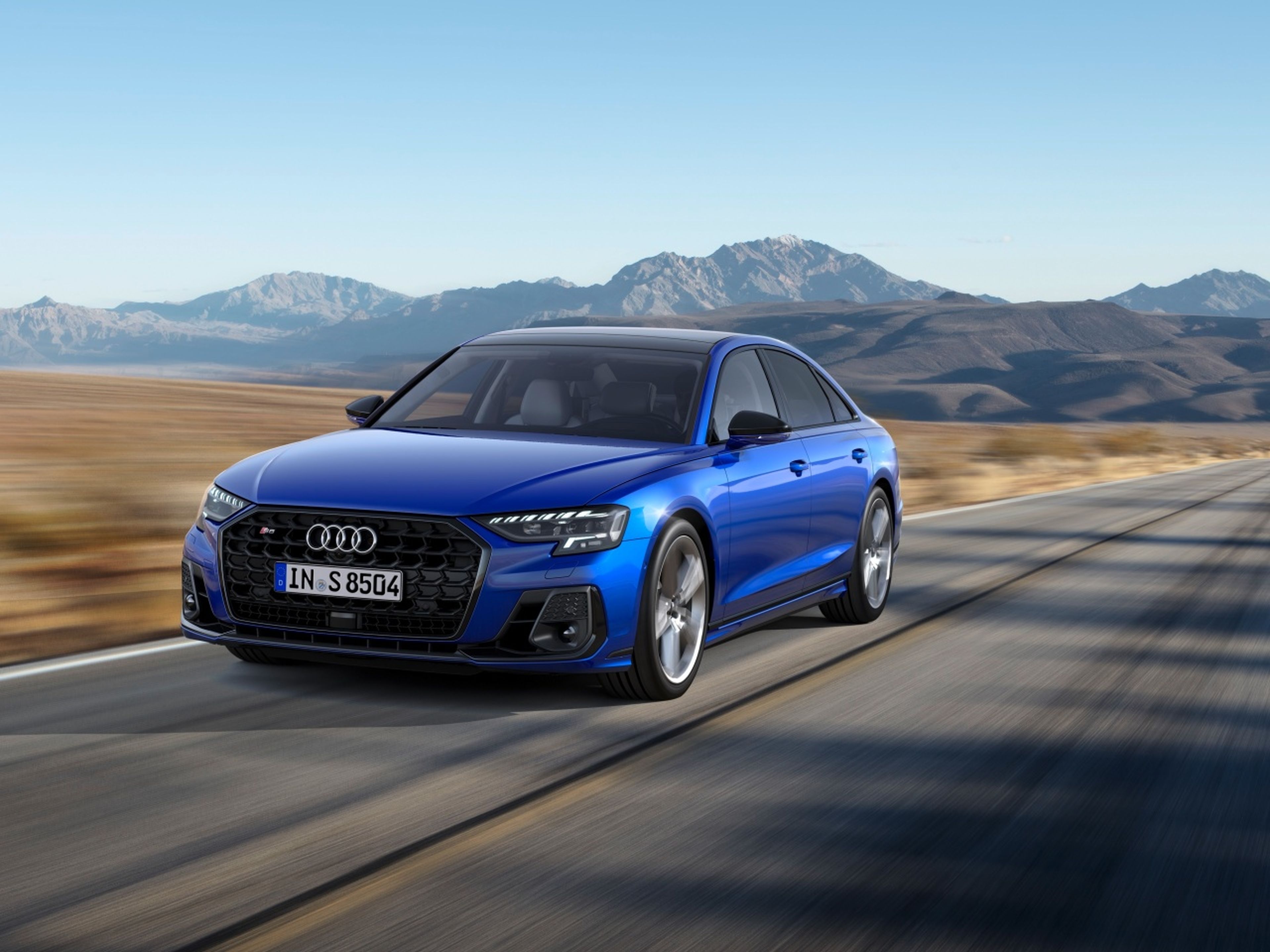 Audi S8