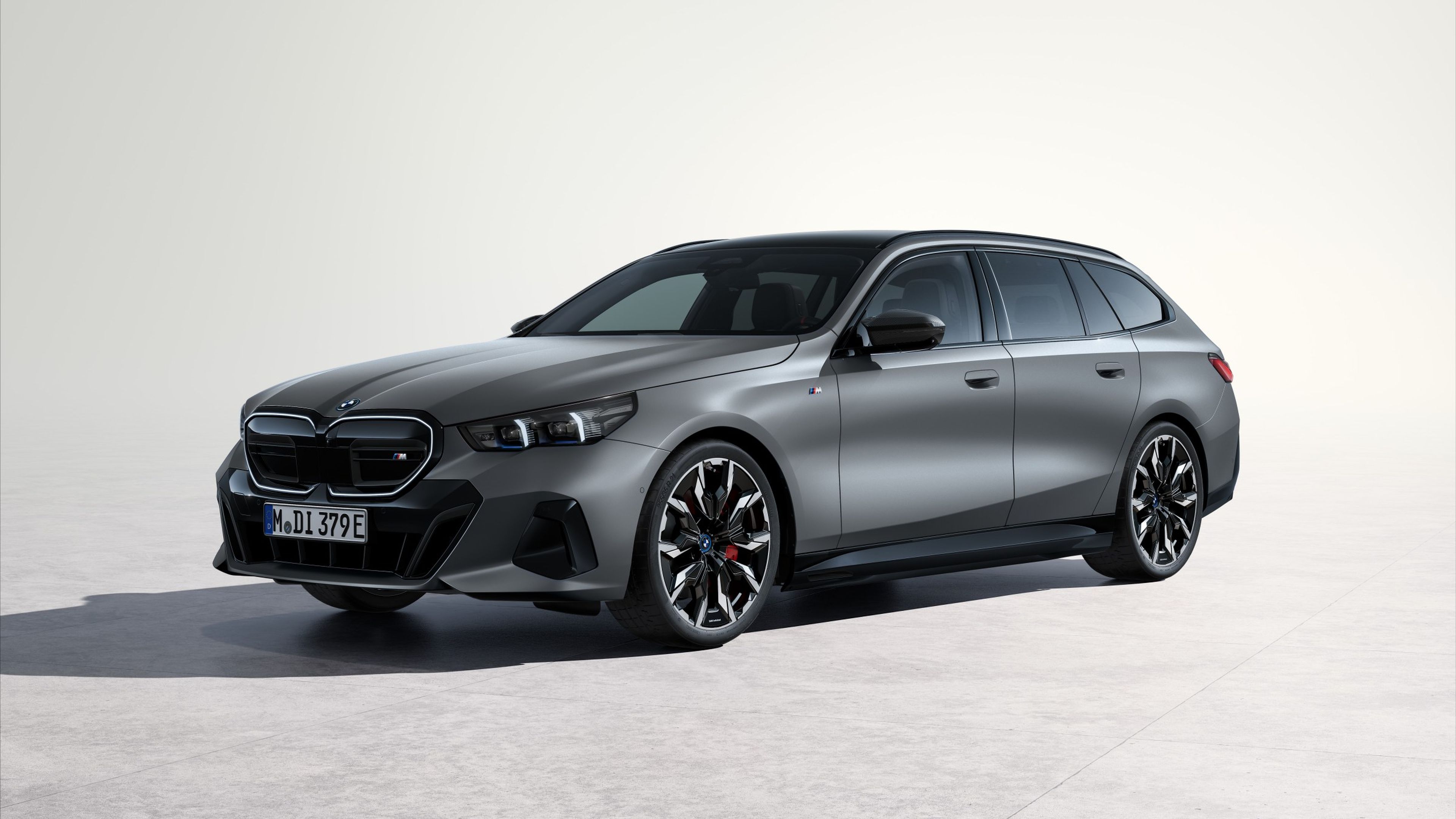 BMW i5 Touring