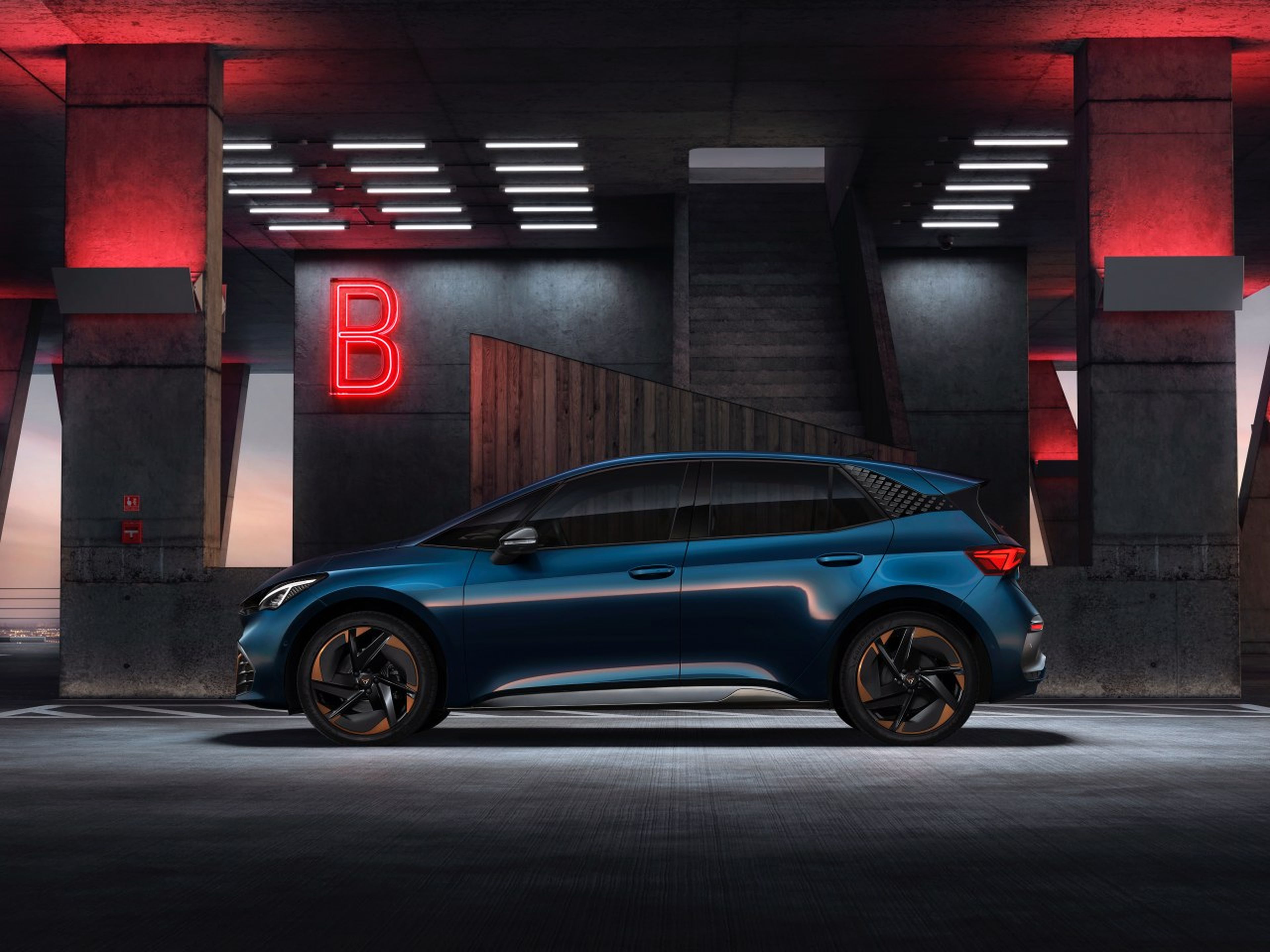 CUPRA_Born_03