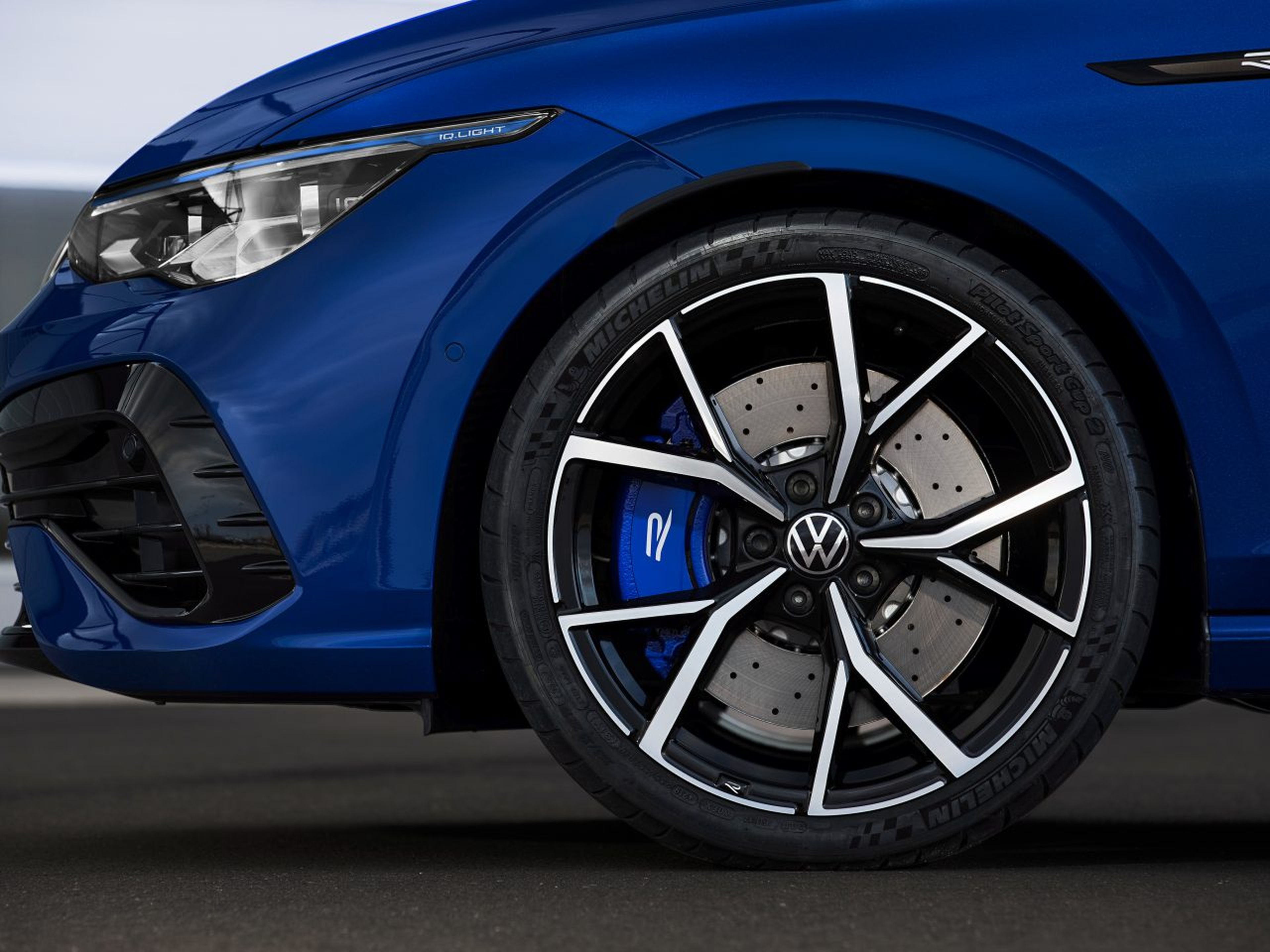 Volkswagen Golf R