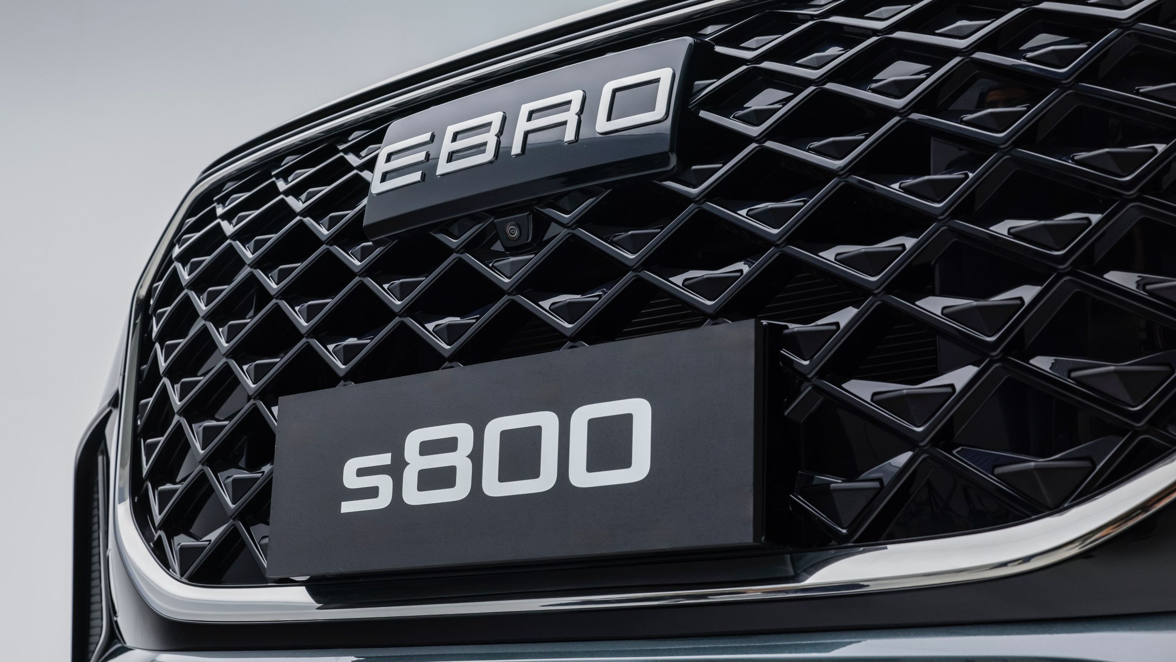 Ebro S800
