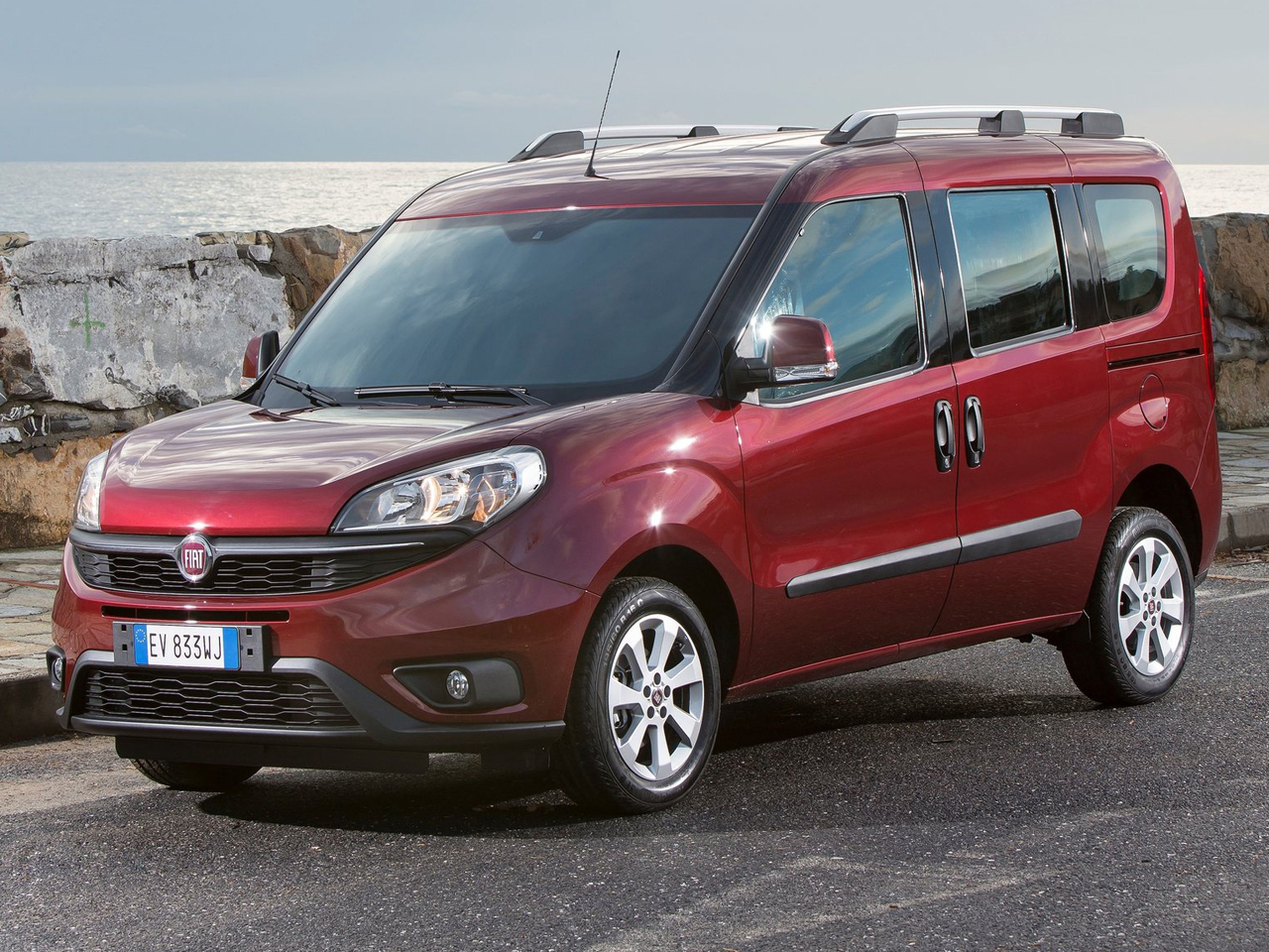 Fiat-Doblo_2015_C01