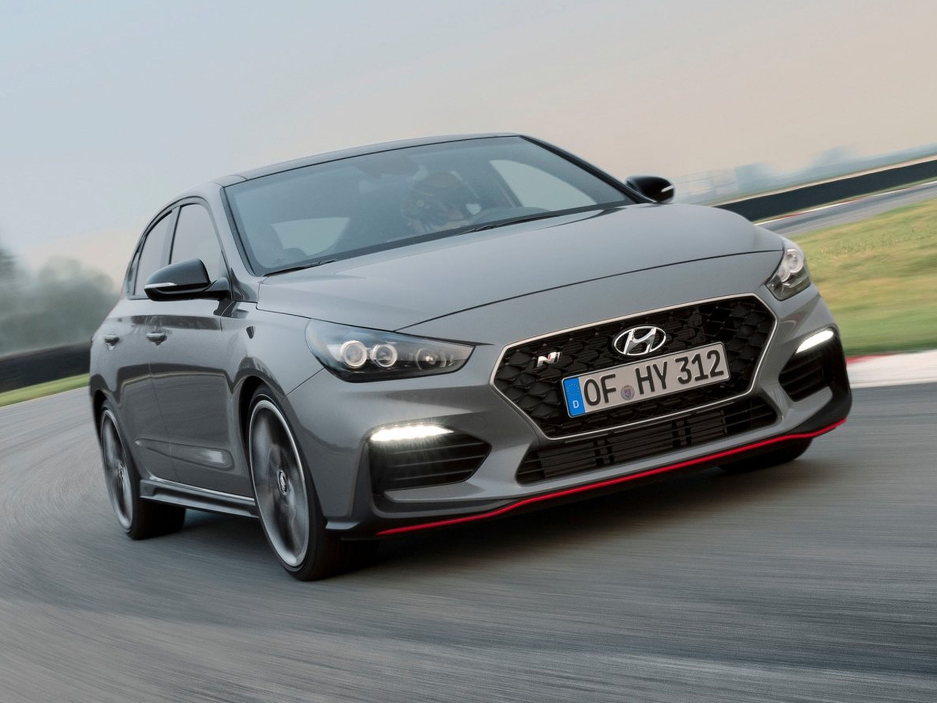 Frontal Hyundai i30 N Fastback