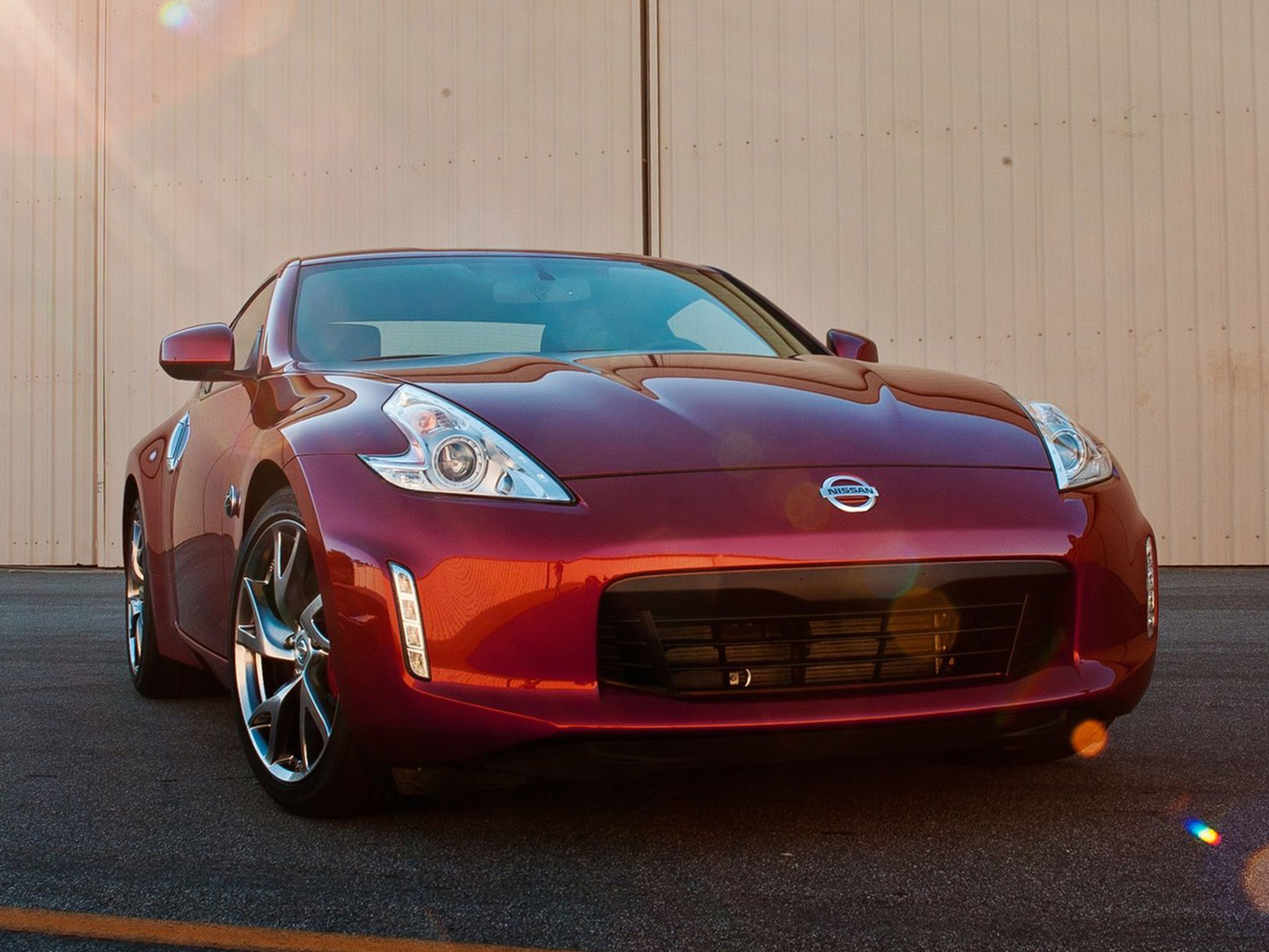 Nissan-370Z-2013-C01
