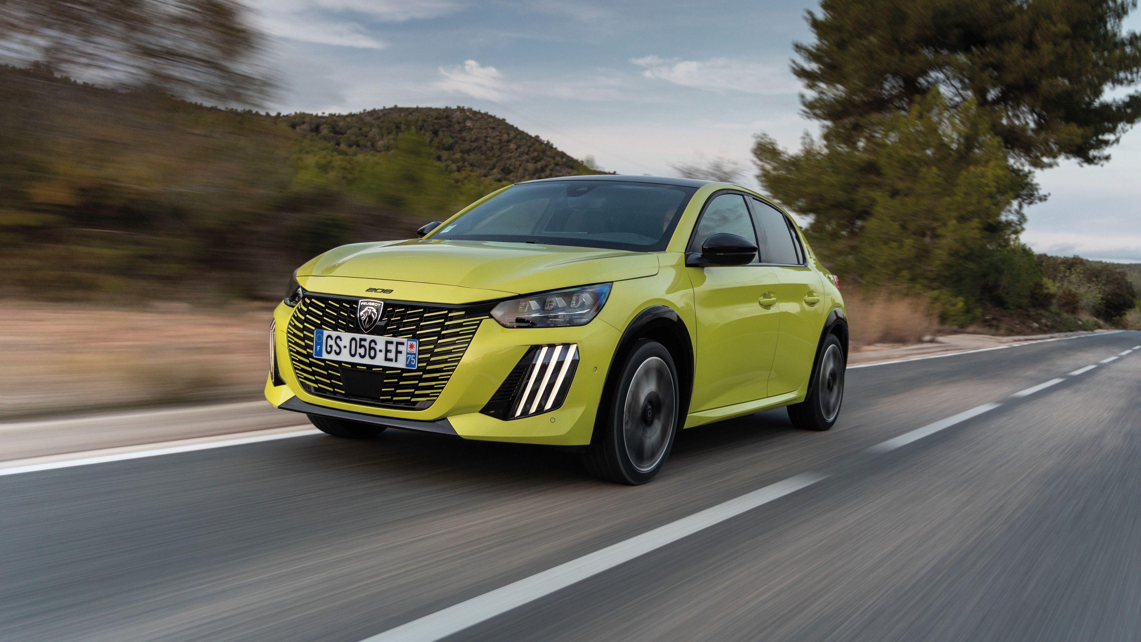 Prueba del Peugeot 208 GT Hybrid 100
