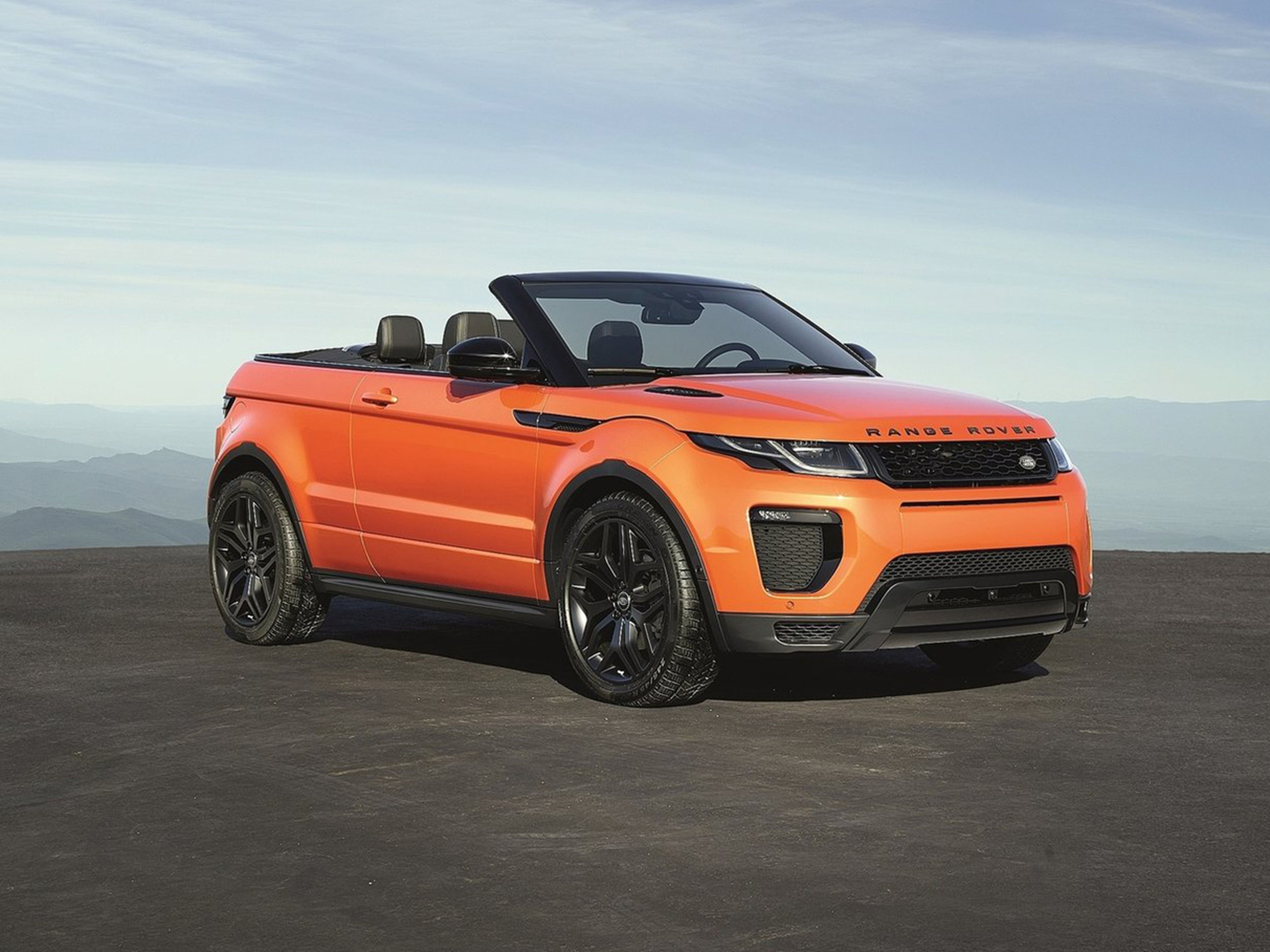 Range_Evoque_Convertible_2017_C01