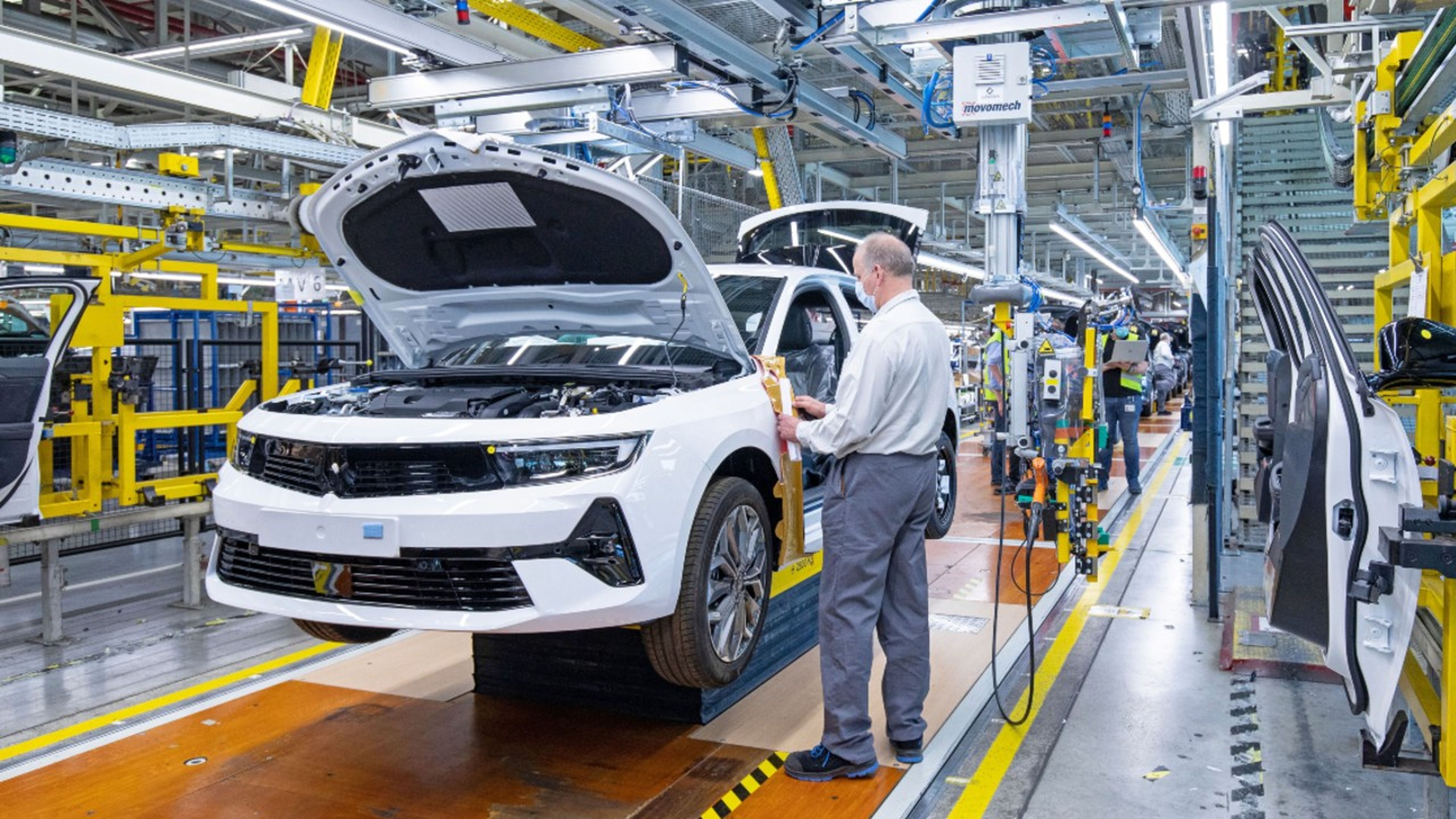 Stellantis reafirma su compromiso con Opel y Alemania