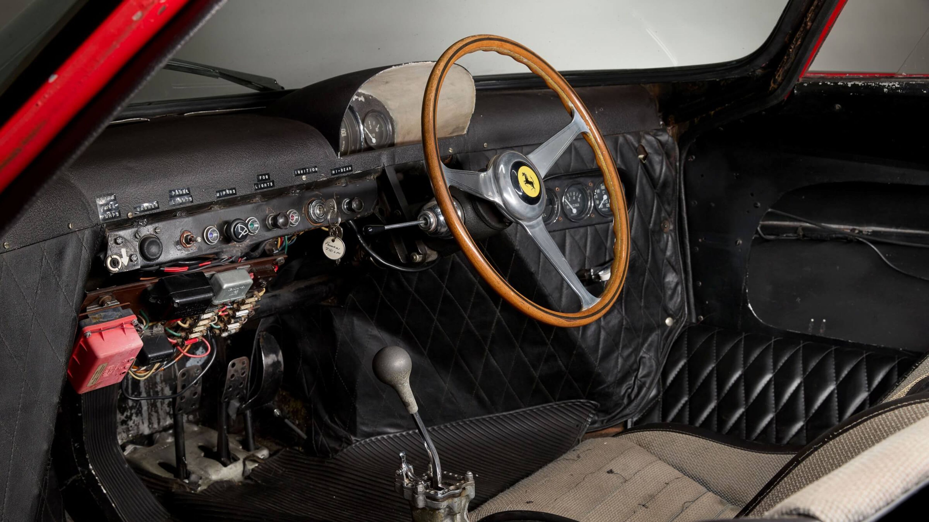subasta-ferrari-250-lm-scaglietti-1964