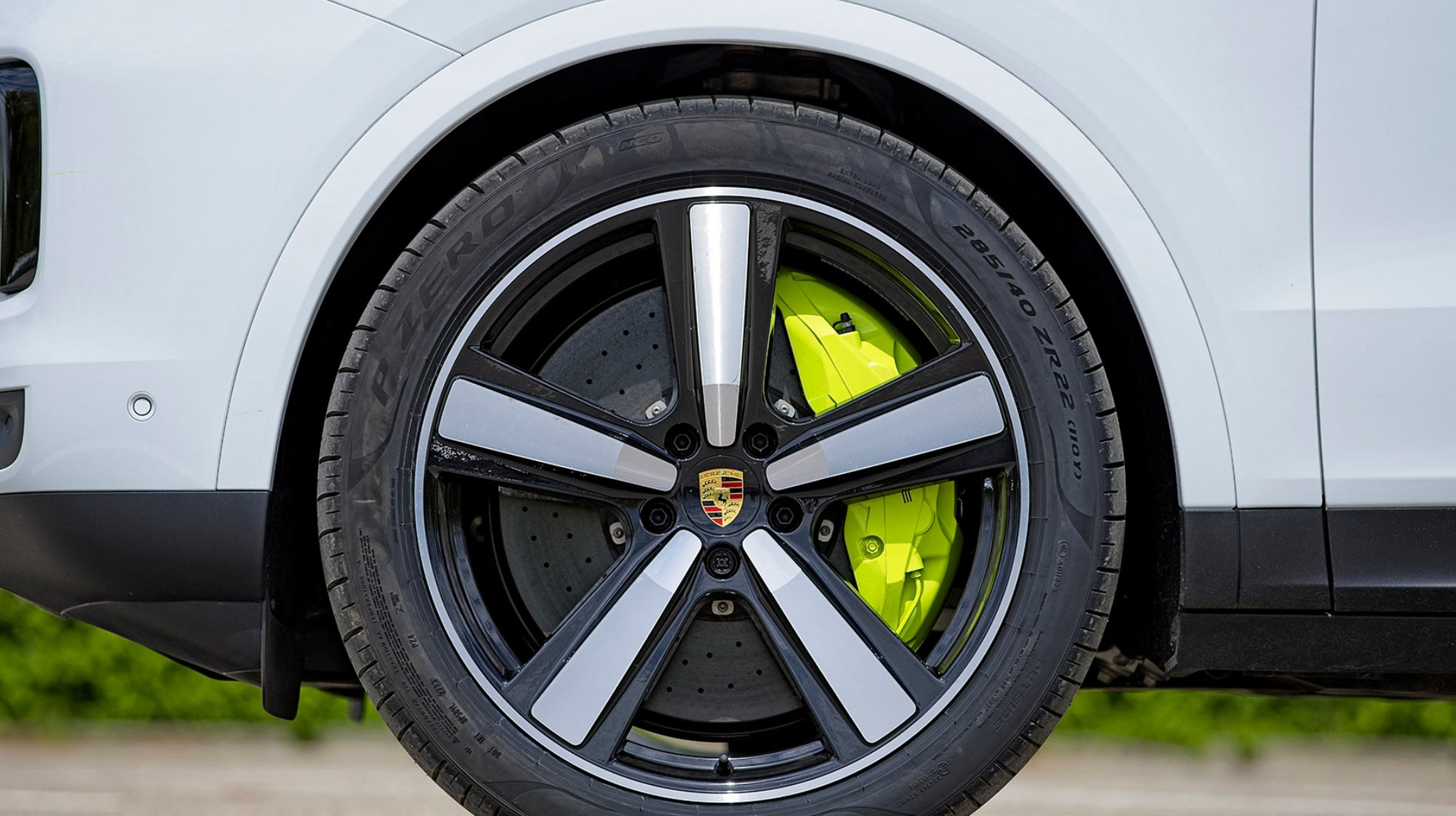 Test de larga duración del Porsche Cayenne S E-Hybrid, llanta