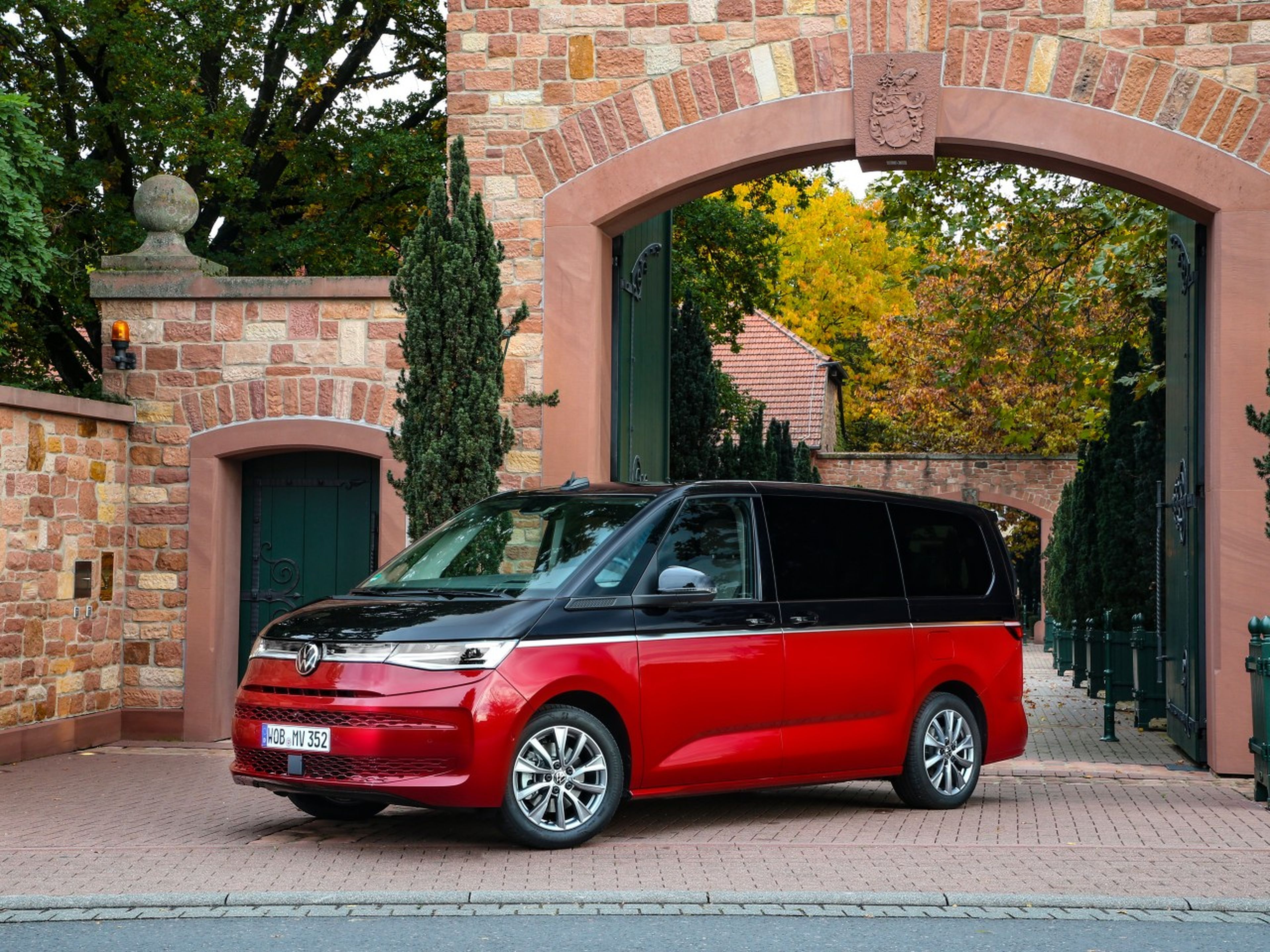 Volkswagen Multivan ehybrid 2022